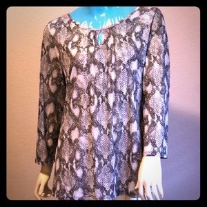 Like-New Limited Sheer 3/4 Sleeve Print Blouse, M